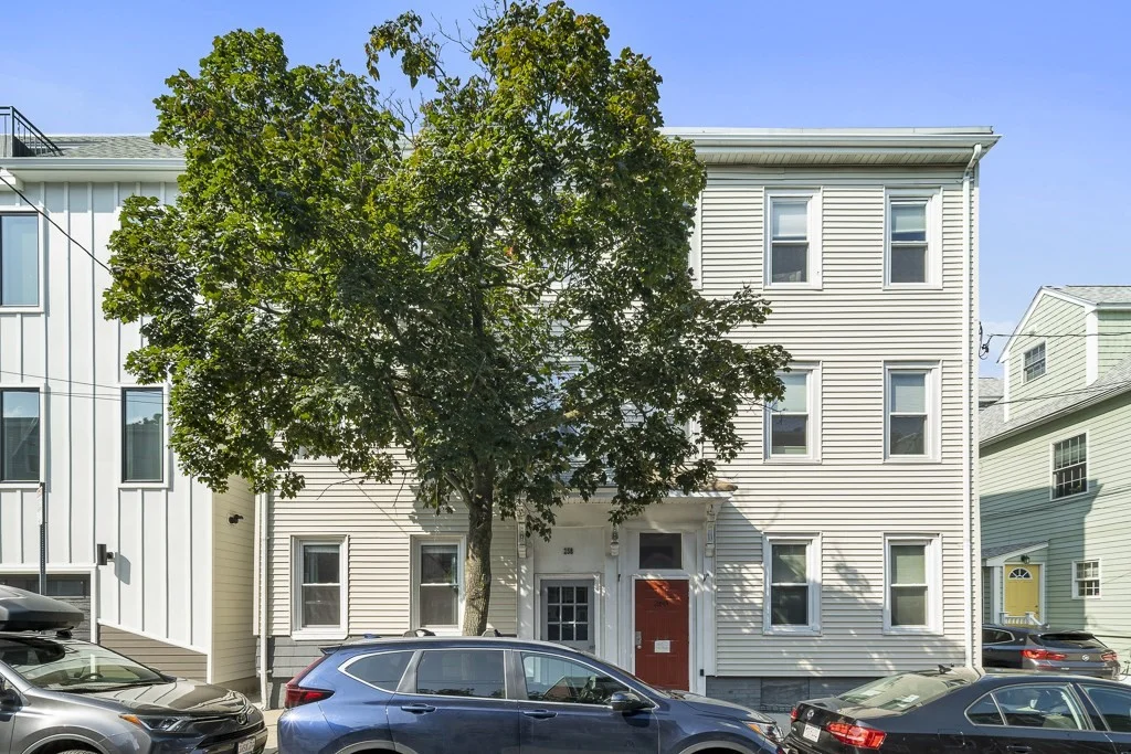 2 bed, 2 bath apartment for rent at 258 Everett St Unit 1, East Boston — photo 13 of 13