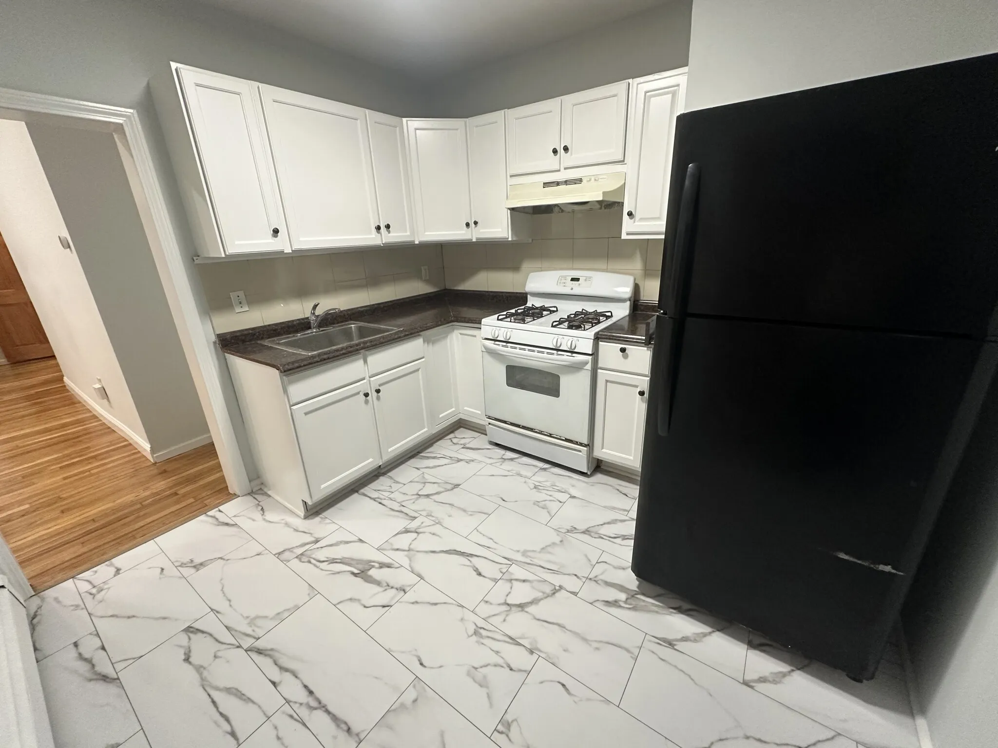 2 bed, 1 bath apartment for rent at 258 Lexington St Unit 1, East Boston — photo 11 of 14