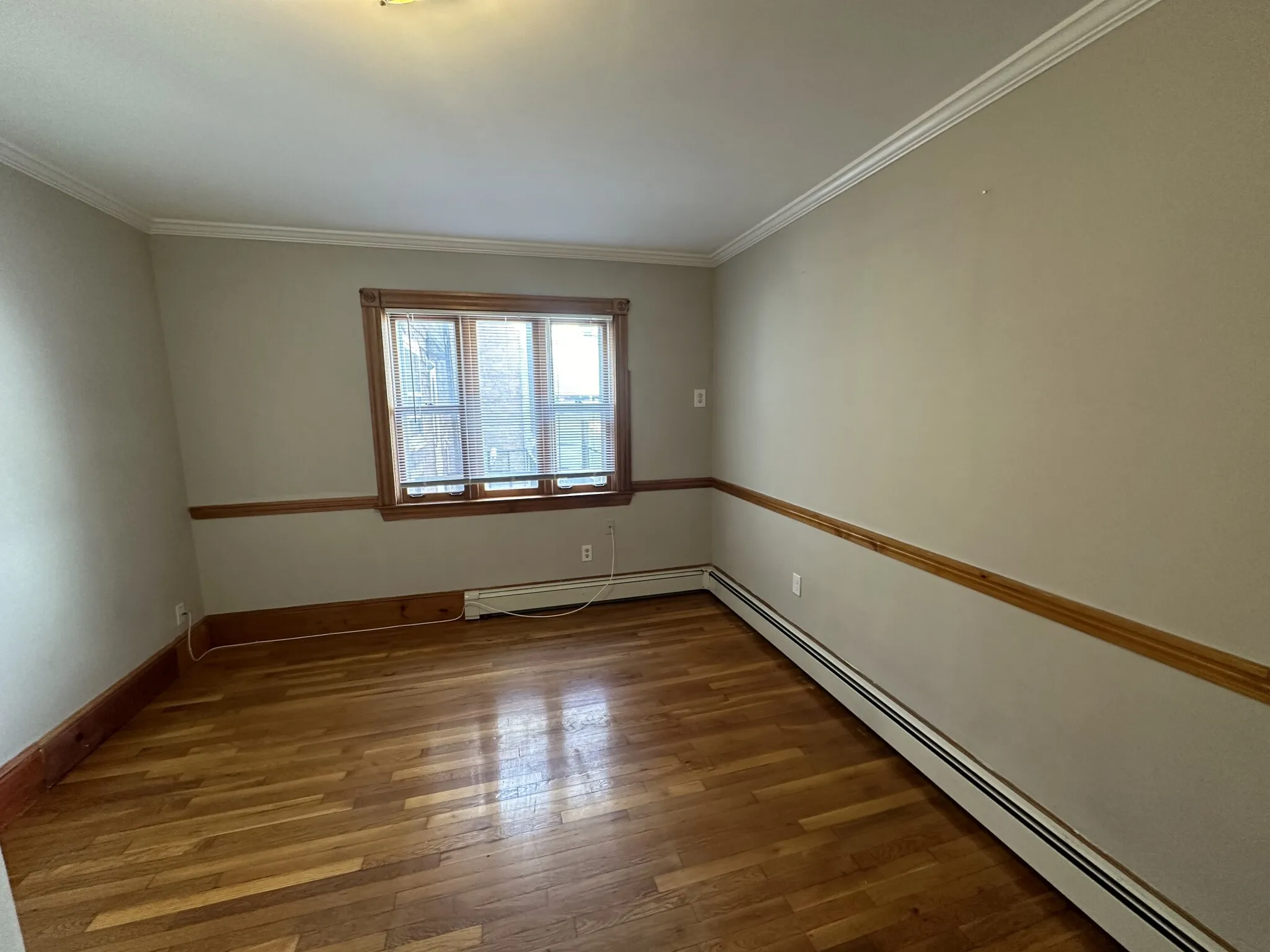 3 bed, 1 bath apartment for rent at 258 Lexington St Unit 2, East Boston — photo 7 of 13