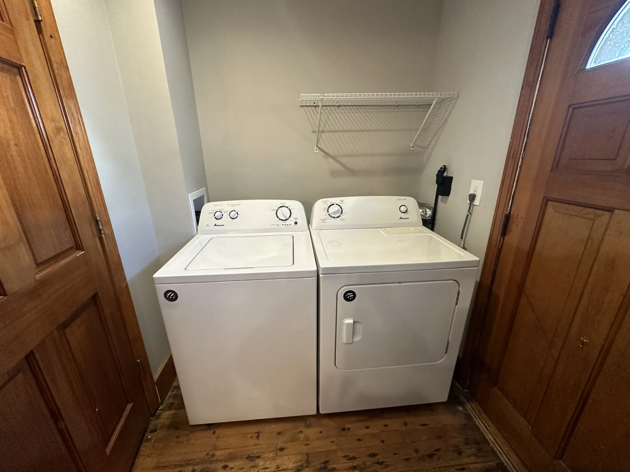 3 bed, 1 bath apartment for rent at 258 Lexington St Unit 2, East Boston — photo 11 of 13