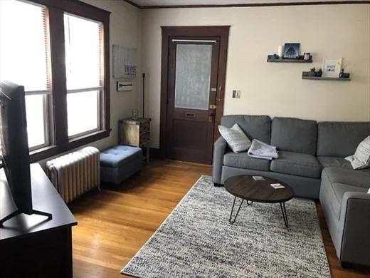 1 bed, 1 bath apartment for rent at 258 Robbins St Unit A, South Waltham — photo 5 of 8