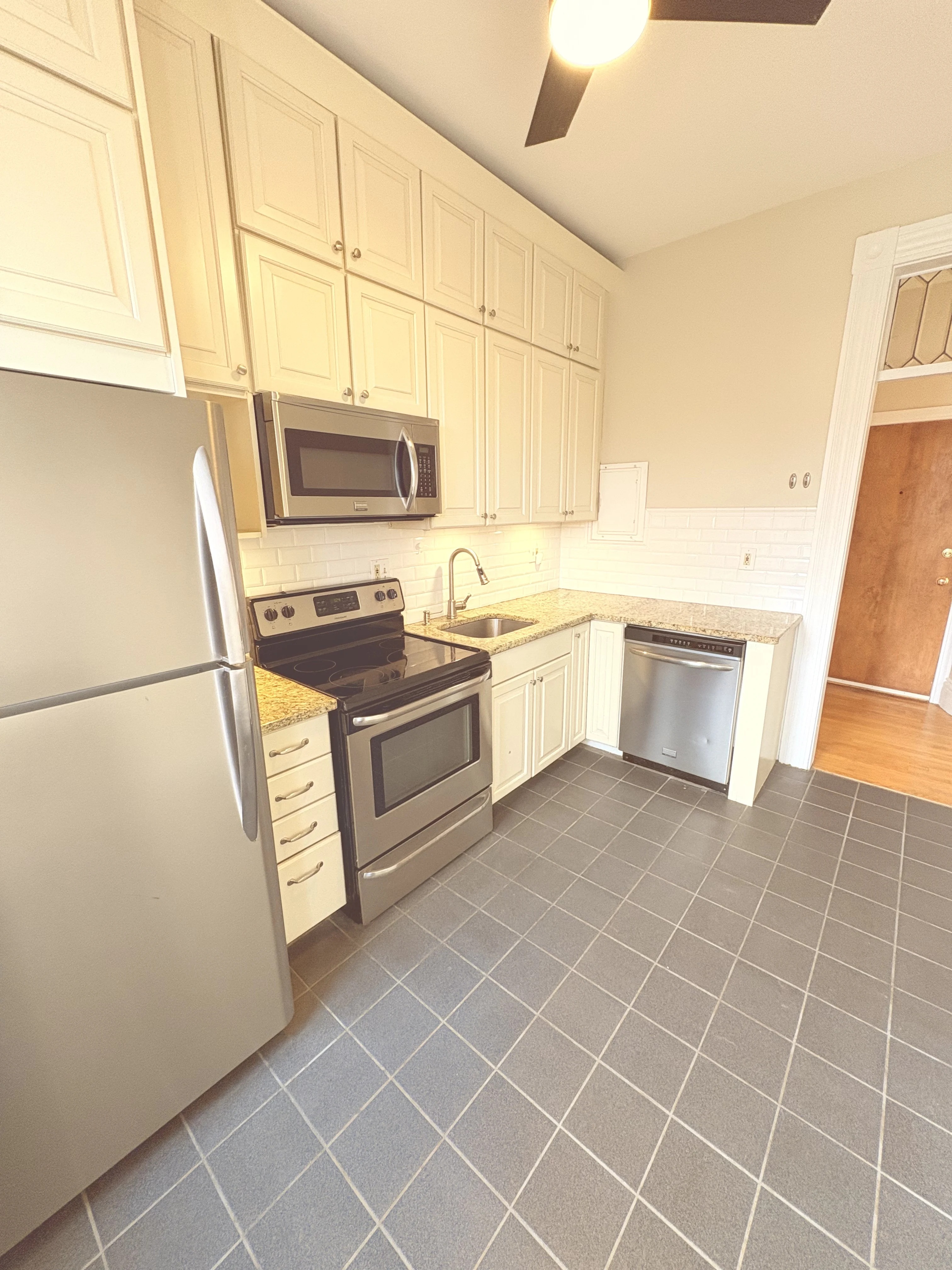 2 bed, 1 bath apartment for rent at 258 Shawmut Ave Unit 9, South End — photo 8 of 21