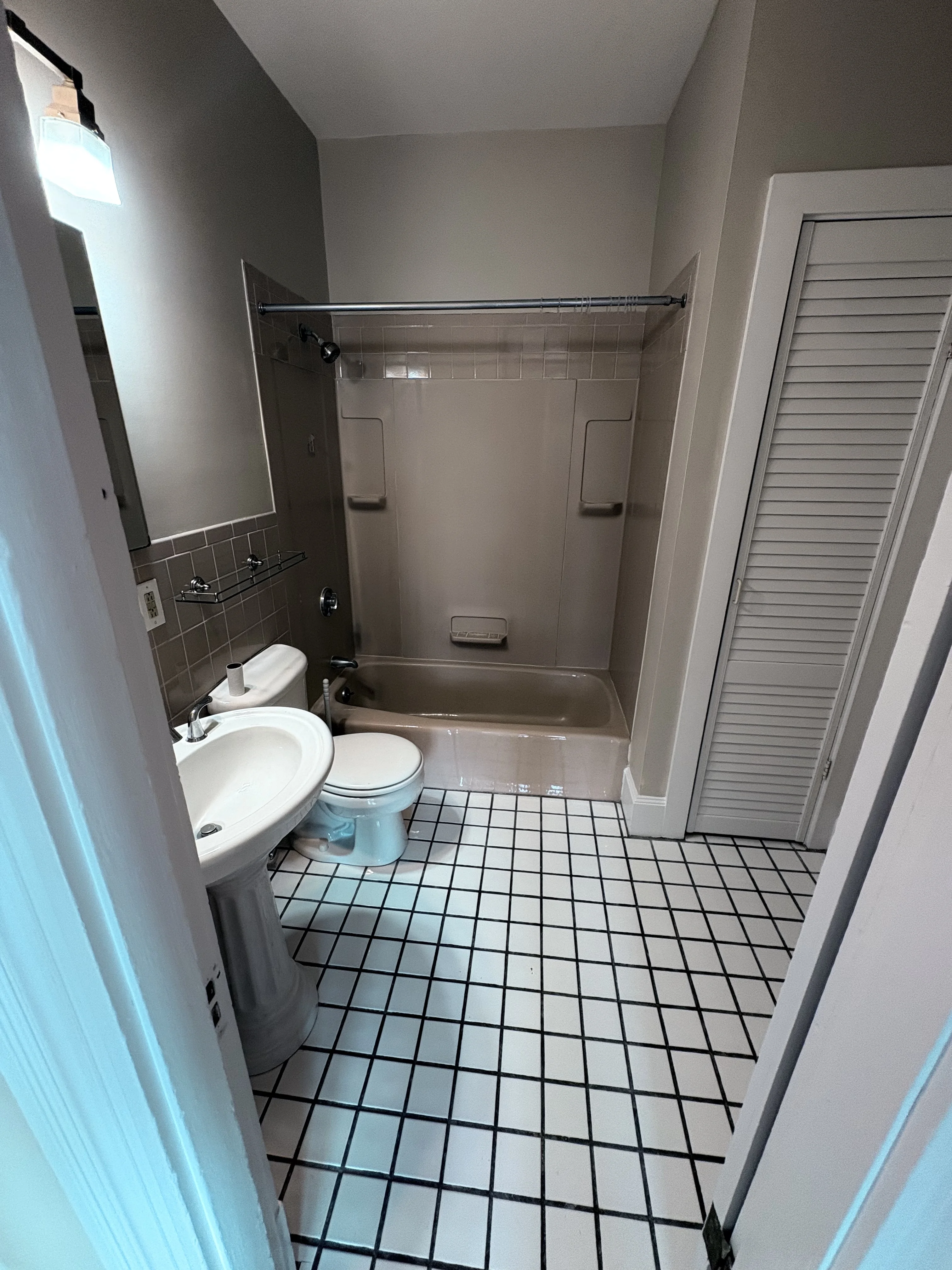 2 bed, 1 bath apartment for rent at 258 Shawmut Ave Unit 9, South End — photo 17 of 21