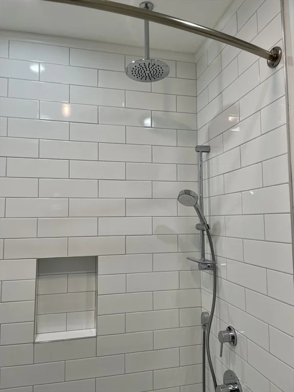 2 bed, 2 bath apartment for rent at 258 W Broadway Unit 4, South Boston — photo 14 of 18