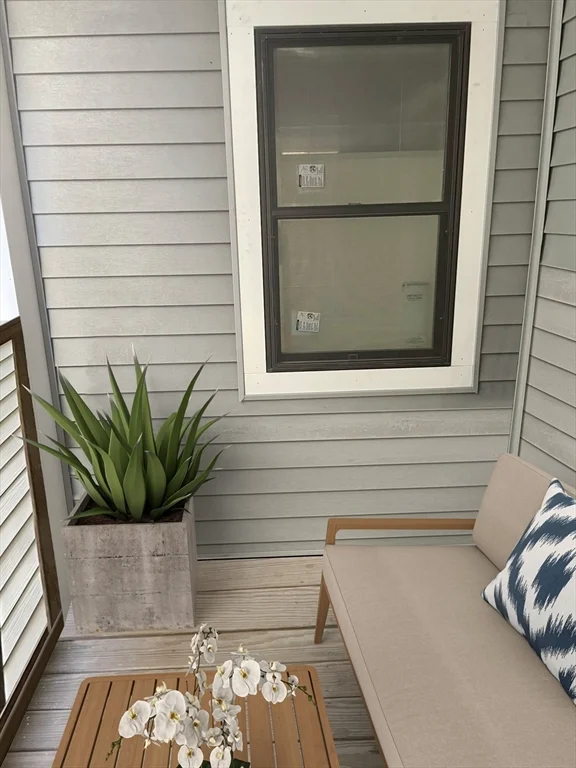 2 bed, 2 bath apartment for rent at 258 W Broadway Unit 4, South Boston — photo 6 of 18