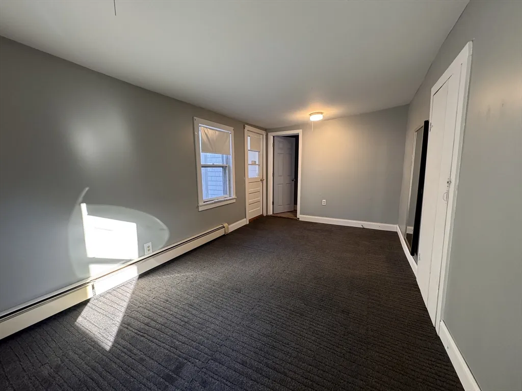 3 bed, 1 bath apartment for rent at 258 Walnut St Unit 1, Bridgewater — photo 11 of 19