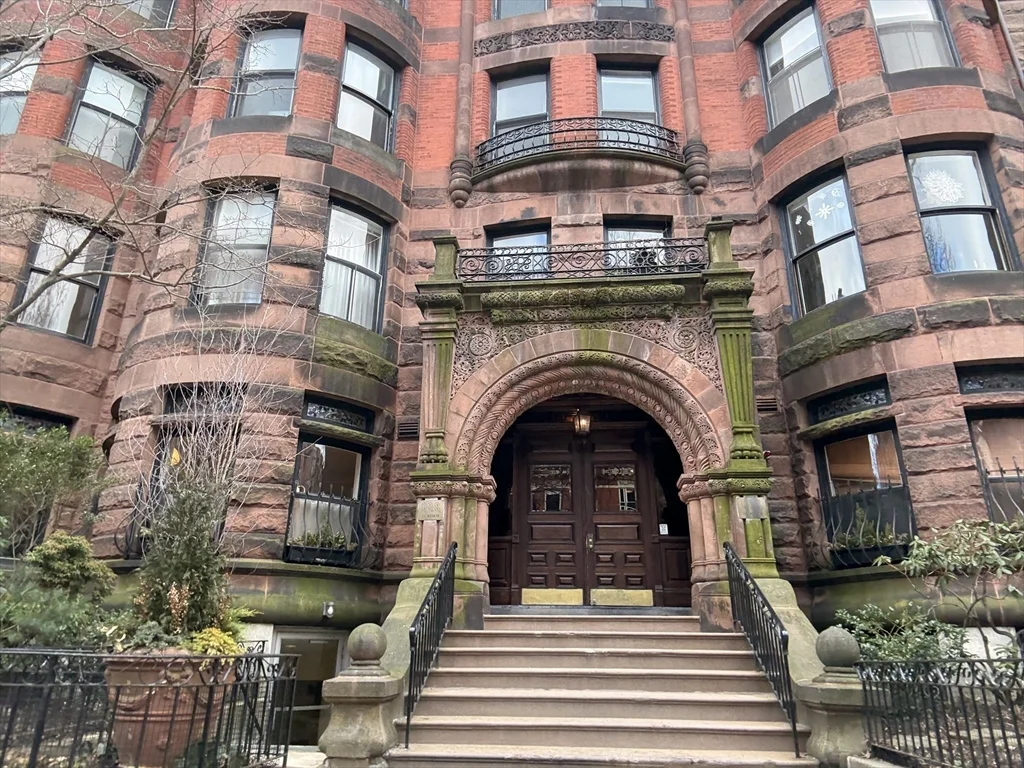 1 bed, 1 bath apartment for rent at 259 Beacon St Unit 2, Back Bay — photo 9 of 9