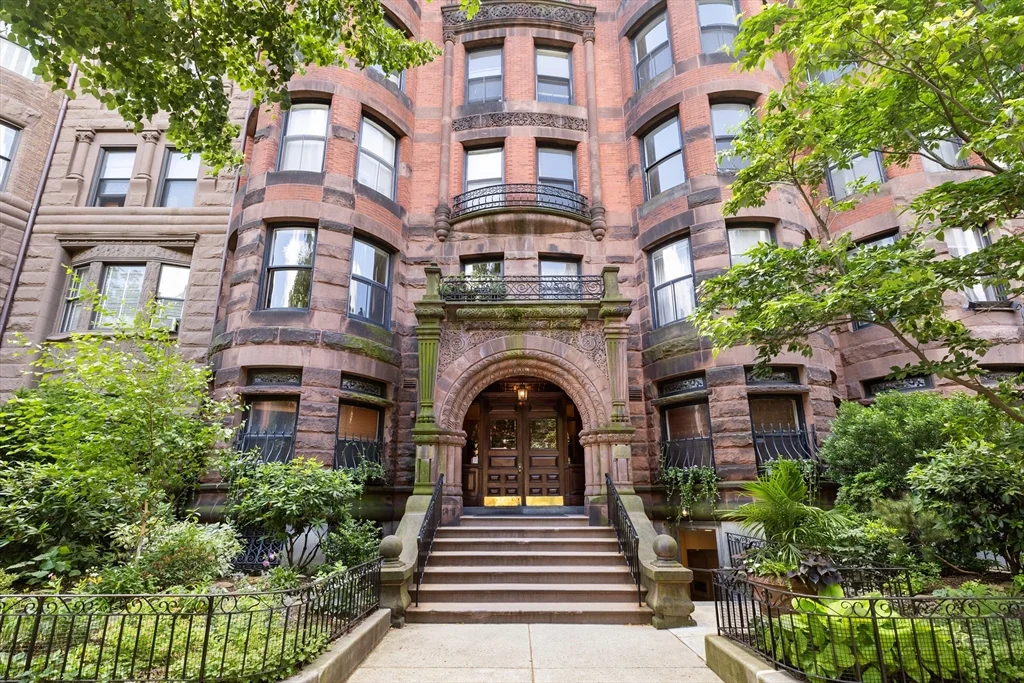 2 bed, 1 bath apartment for rent at 259 Beacon St Unit 23, Back Bay — photo 13 of 14