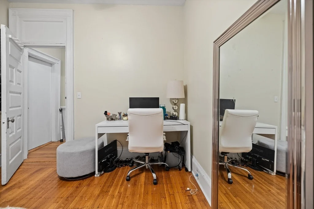 2 bed, 1 bath apartment for rent at 259 Beacon St Unit 23, Back Bay — photo 10 of 14