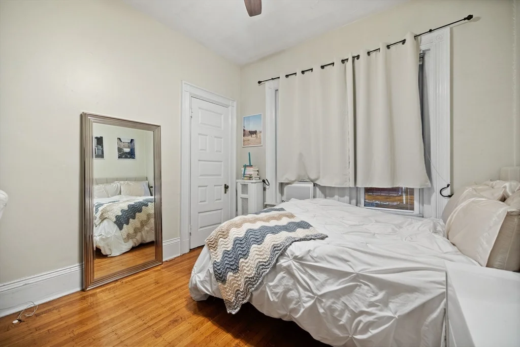 2 bed, 1 bath apartment for rent at 259 Beacon St Unit 23, Back Bay — photo 9 of 14