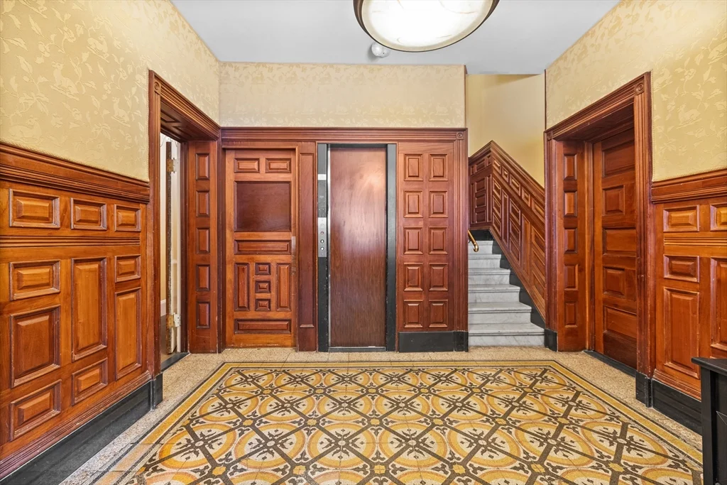 2 bed, 1 bath apartment for rent at 259 Beacon St Unit 23, Back Bay — photo 12 of 14
