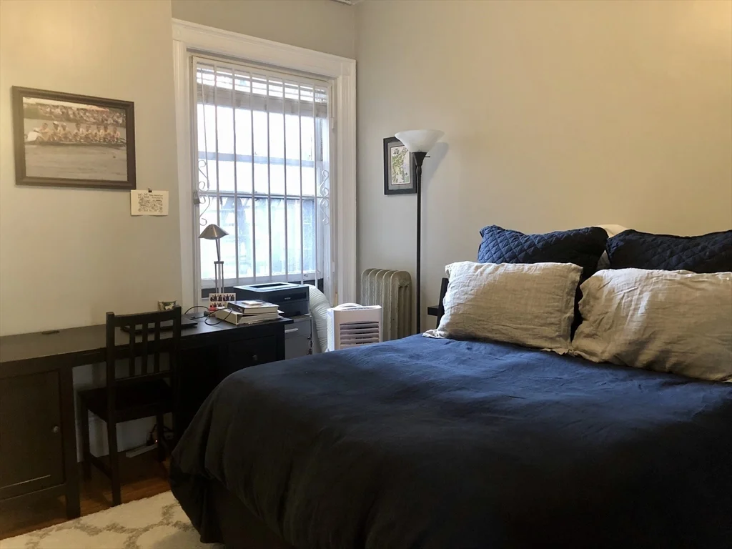 1 bed, 1 bath apartment for rent at 259 Beacon St Unit 32, Back Bay — photo 11 of 18