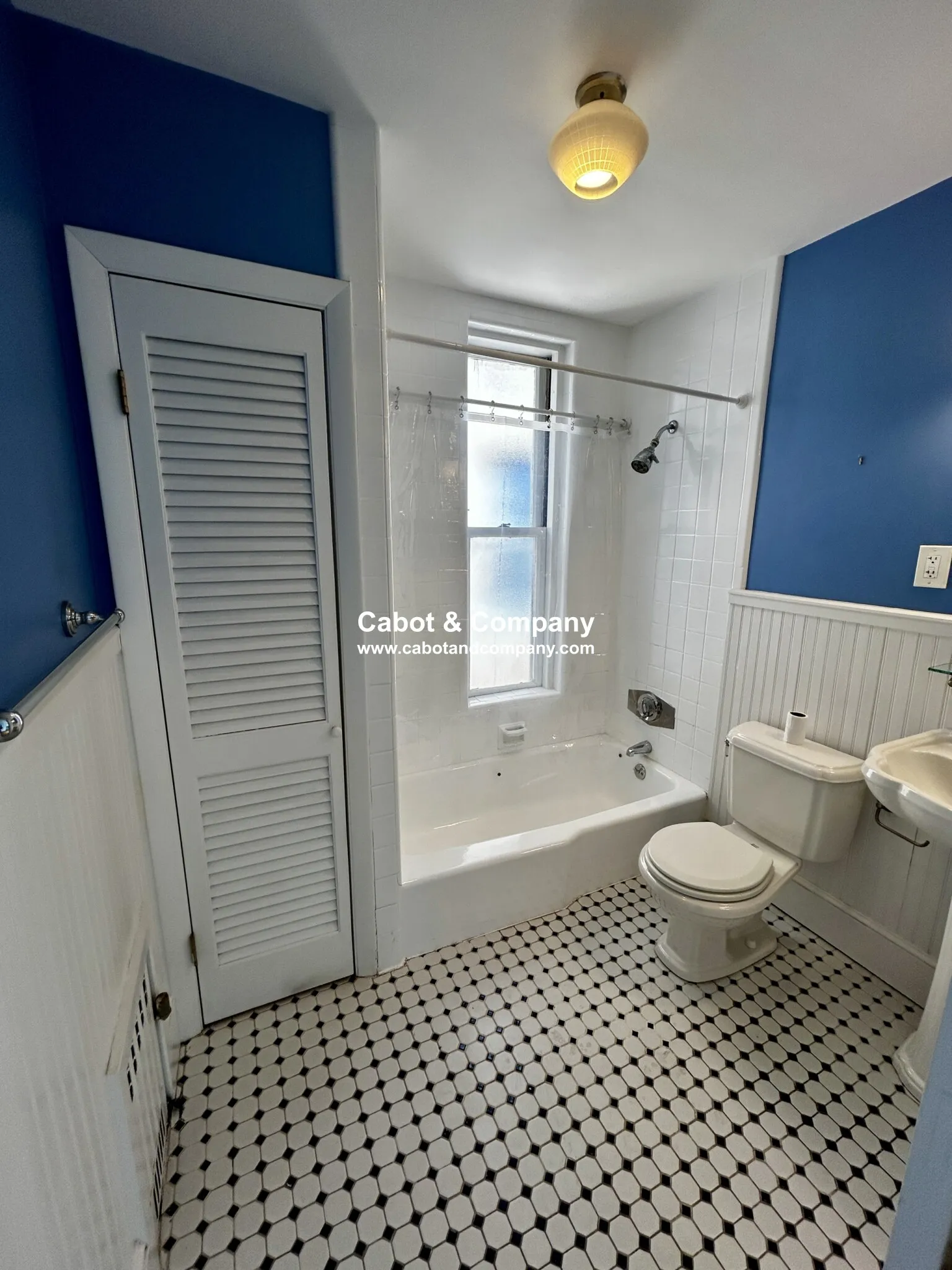 2 bed, 1 bath apartment for rent at 259 Beacon St Unit 61, Back Bay — photo 11 of 13