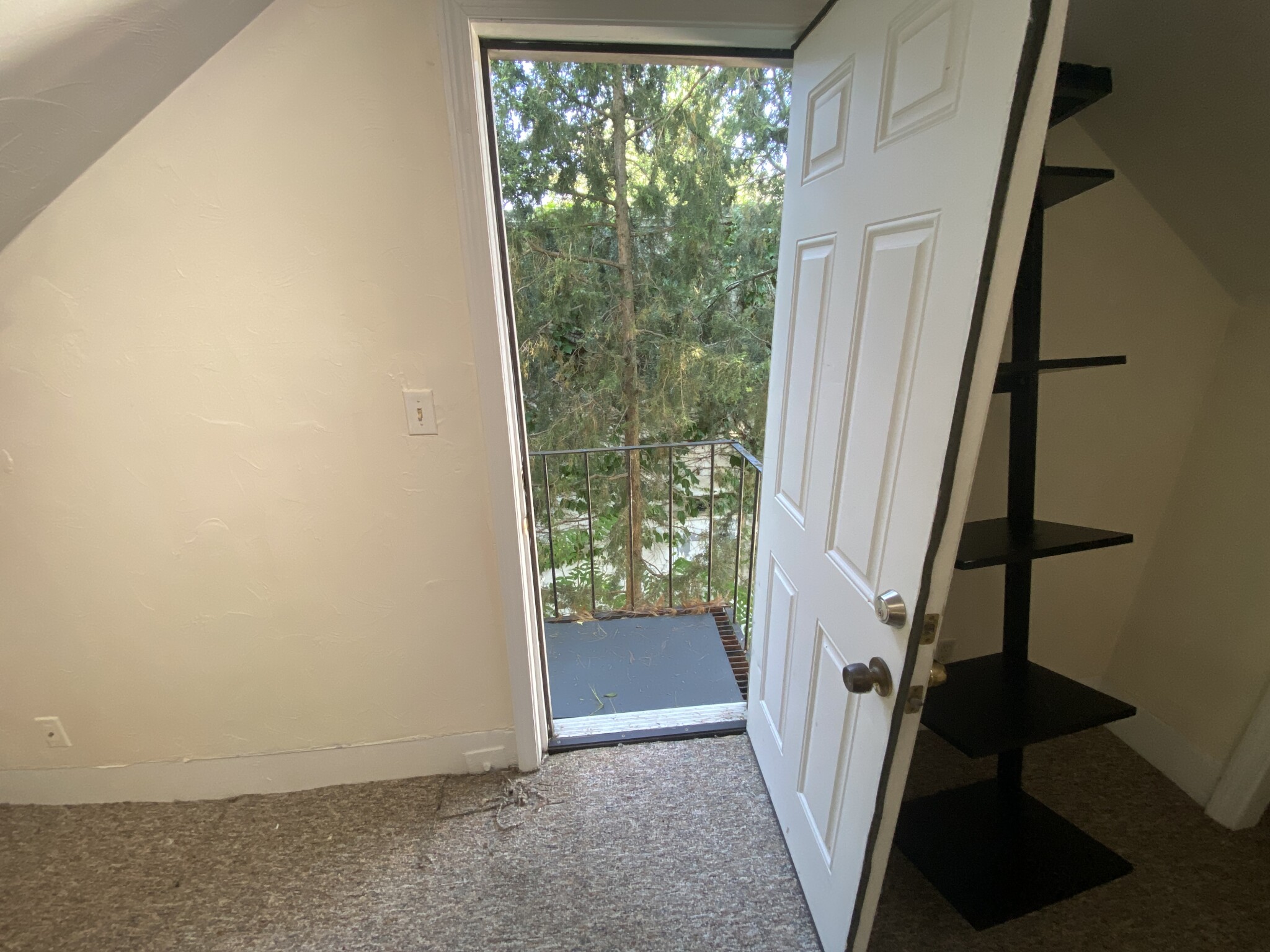 3 bed, 2 bath apartment for rent at 259 Beacon St Unit R, Ward Two — photo 17 of 20