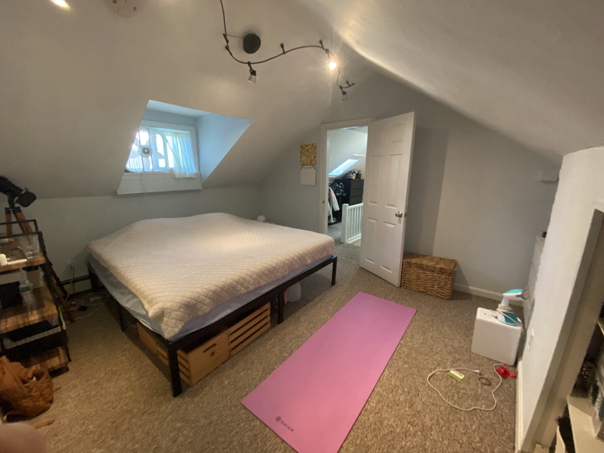 3 bed, 2 bath apartment for rent at 259 Beacon St Unit R, Ward Two — photo 12 of 20