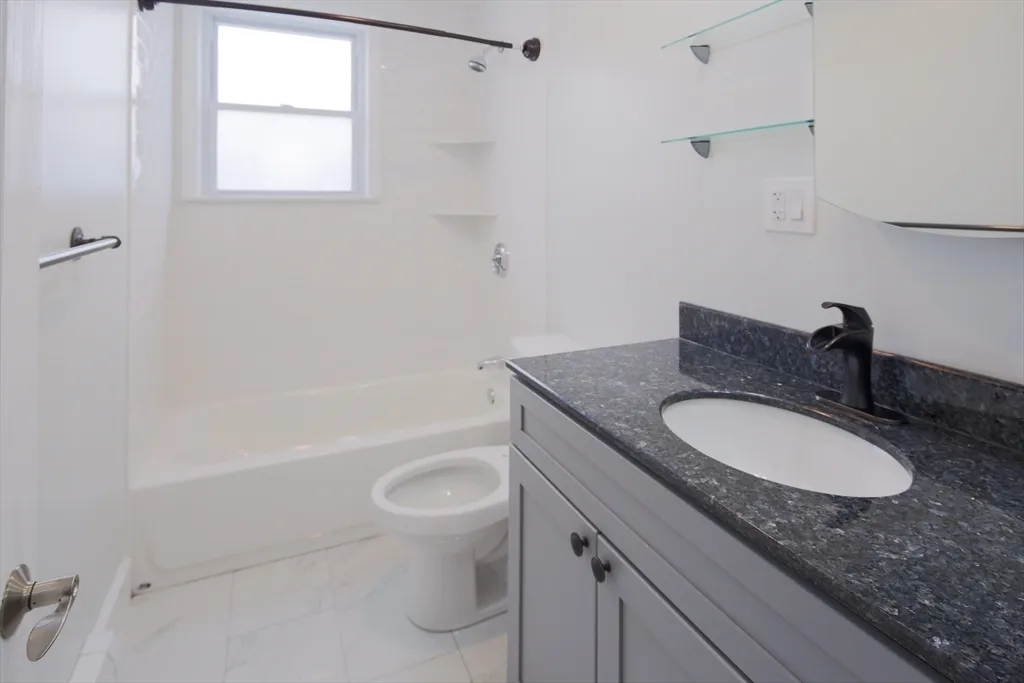 1 bed, 1 bath apartment for rent at 259 Calvary St Unit 1, Waltham — photo 26 of 27