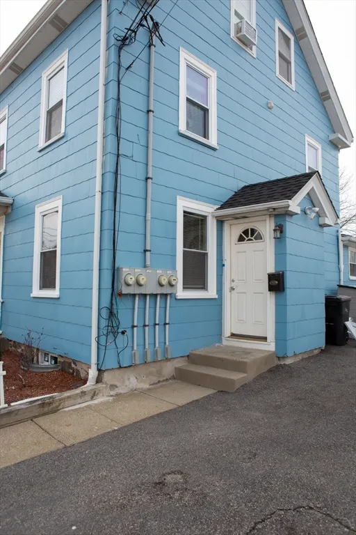 1 bed, 1 bath apartment for rent at 259 Calvary St Unit 1, Waltham — photo 27 of 27