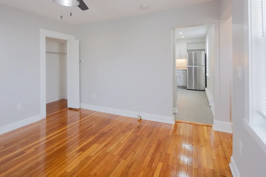 1 bed, 1 bath apartment for rent at 259 Calvary St Unit 1, Waltham — photo 16 of 27