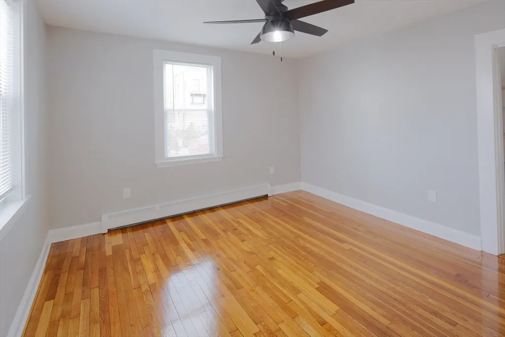 1 bed, 1 bath apartment for rent at 259 Calvary St Unit 1, Waltham — photo 10 of 27