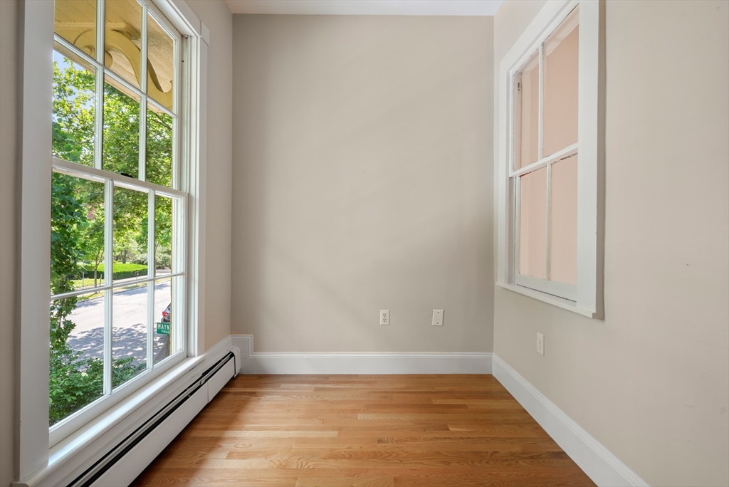 4 bed, 3 bath apartment for rent at 259 Mount Auburn, Harvard Square — photo 15 of 24