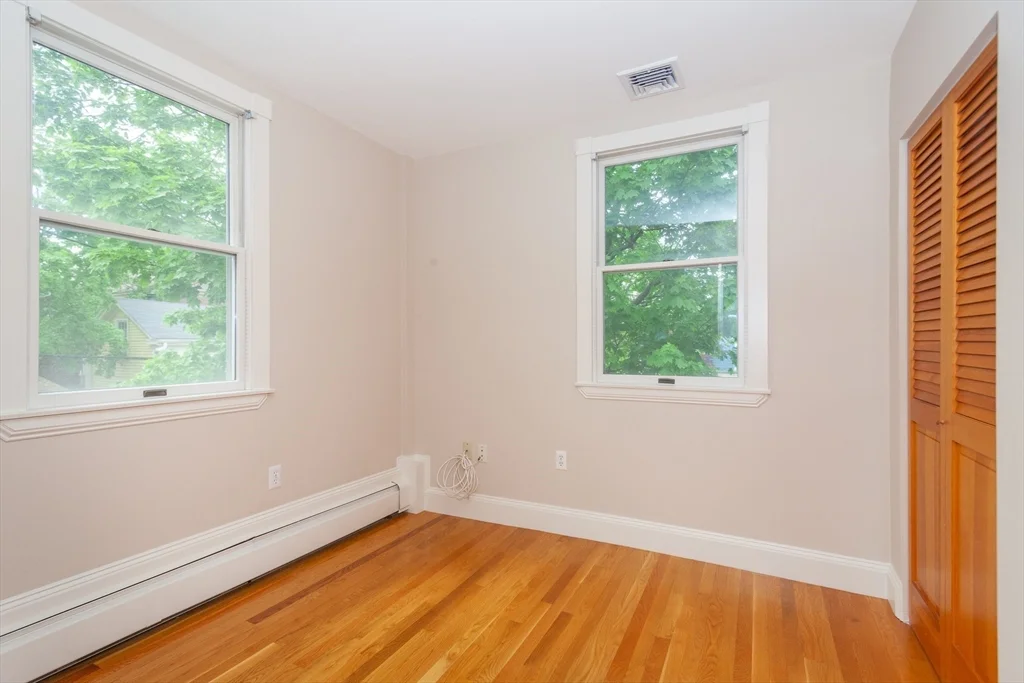 4 bed, 3 bath apartment for rent at 259 Mount Auburn Unit 259, Cambridge — photo 15 of 20