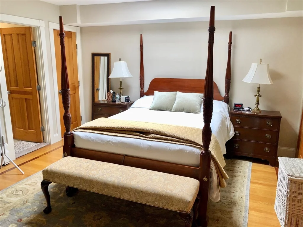 4 bed, 3 bath apartment for rent at 259 Mount Auburn Unit 259, Cambridge — photo 10 of 20