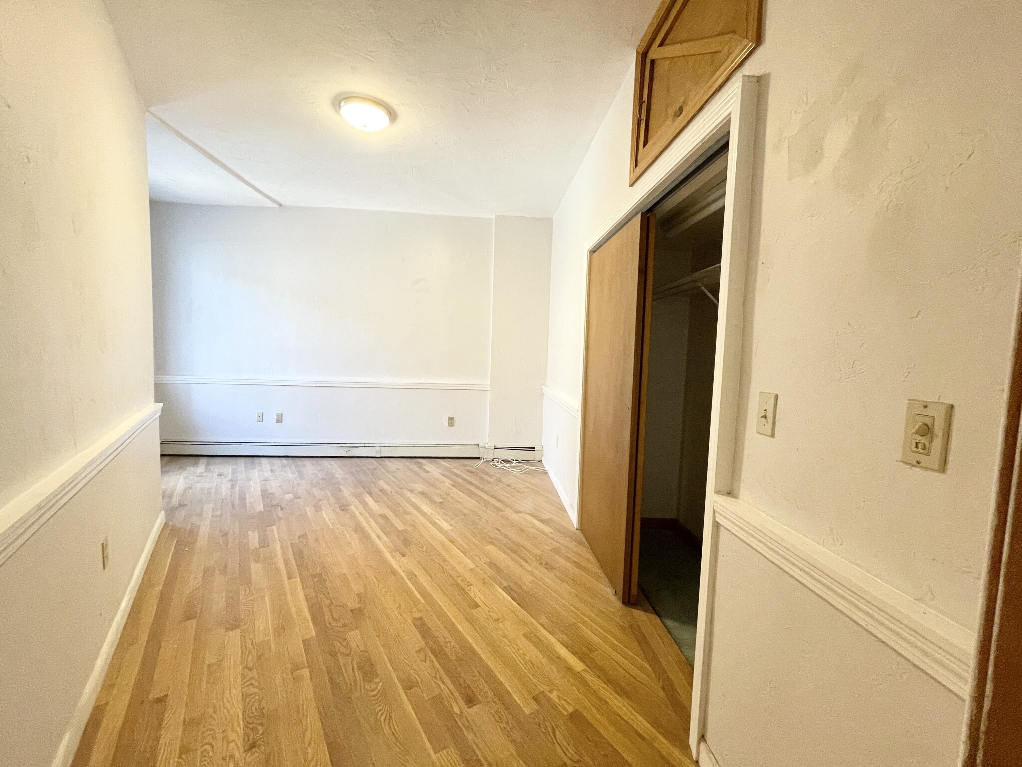 4 bed, 1 bath apartment for rent at 259 North St Unit 1, North End — photo 5 of 15