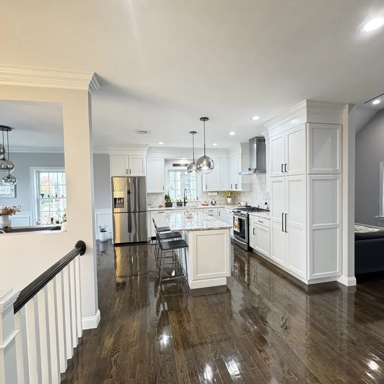 3 bed, 2 bath apartment for rent at 259 Oakwood Ave, Revere — photo 12 of 42