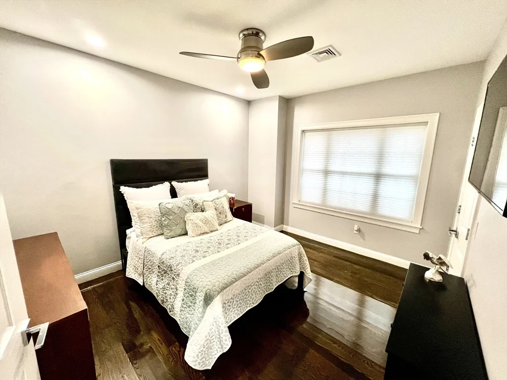 3 bed, 2 bath apartment for rent at 259 Oakwood Ave, Revere — photo 20 of 42