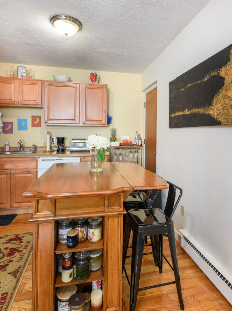 2 bed, 1 bath apartment for rent at 259 Summer St Unit 9, Spring Hill — photo 3 of 14