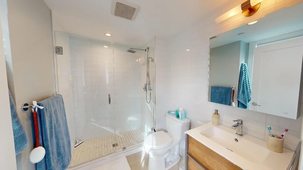 3 bed, 2 bath apartment for rent at 259 Walden St Unit 104, Neighborhood Nine — photo 19 of 21