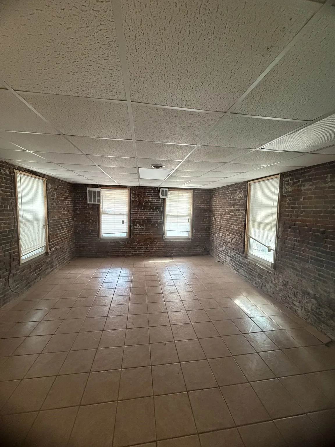 2 bed, 2 bath apartment for rent at 259 Webster St Unit 1, East Boston — photo 11 of 13