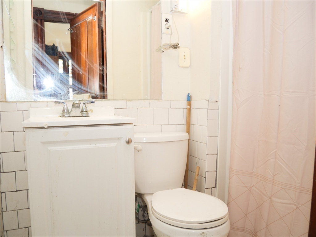 Studio bed, 1.5 bath apartment for rent at 259 West Newton St Unit 7, South End — photo 4 of 6