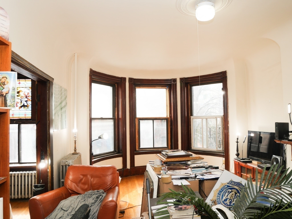 Studio bed, 1.5 bath apartment for rent at 259 West Newton St Unit 7, South End — photo 1 of 6