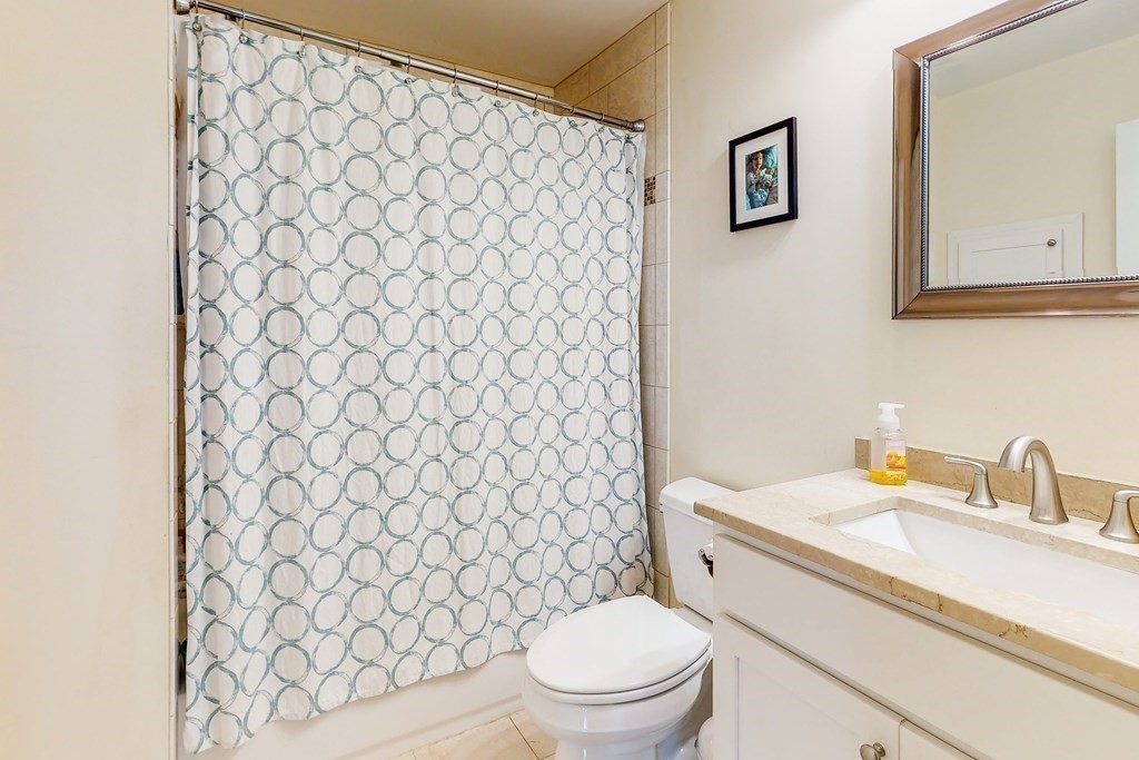 2 bed, 3 bath apartment for rent at 259 Willow Ave Unit 1, Ball Square — photo 15 of 30