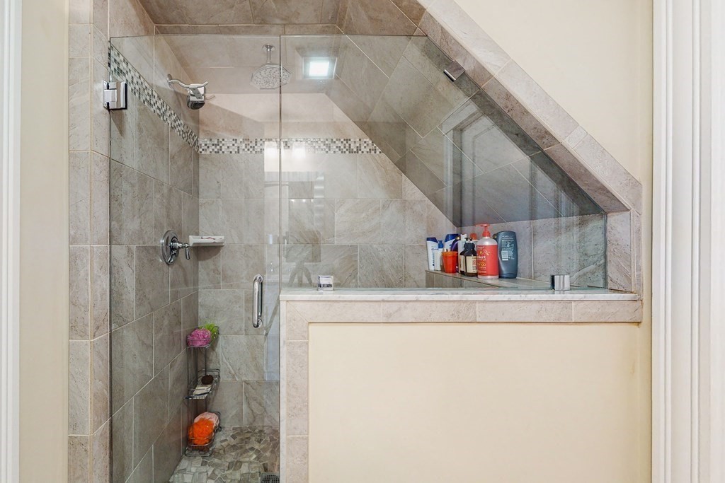 2 bed, 3 bath apartment for rent at 259 Willow Ave Unit 1, Ball Square — photo 20 of 30