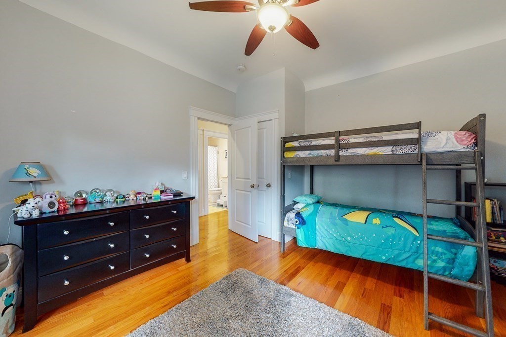2 bed, 3 bath apartment for rent at 259 Willow Ave Unit 1, Ball Square — photo 17 of 30