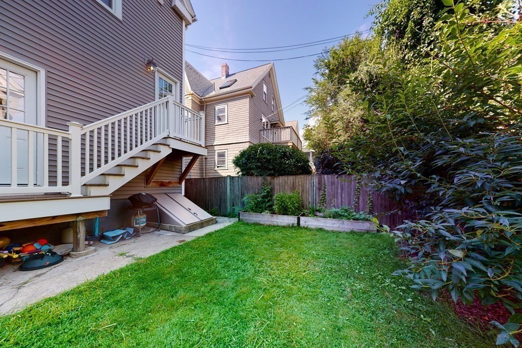 2 bed, 3 bath apartment for rent at 259 Willow Ave Unit 1, Ball Square — photo 28 of 30