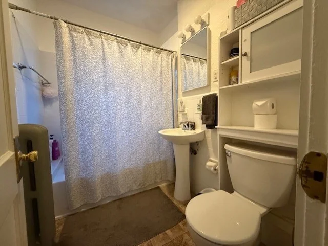 3 bed, 1 bath apartment for rent at 26-28 Waverley Ave Unit 1, Watertown — photo 11 of 15