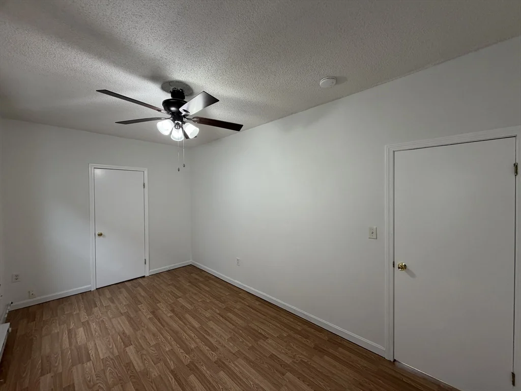 3 bed, 1 bath apartment for rent at 26 Abbott Unit 2, Lowell — photo 13 of 19