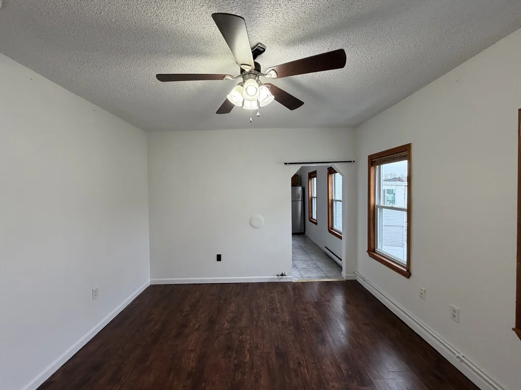 3 bed, 1 bath apartment for rent at 26 Abbott Unit 2, Lowell — photo 9 of 19