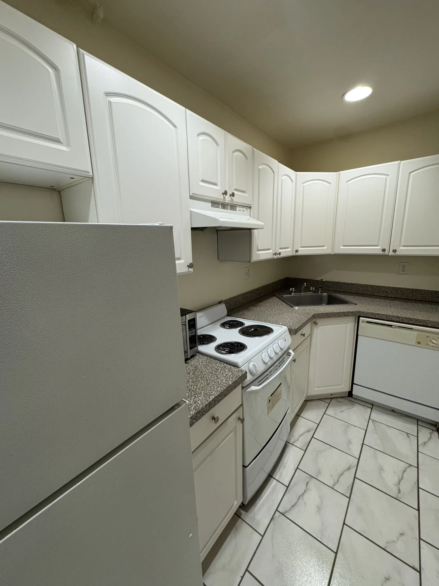 1 bed, 1 bath apartment for rent at 26 Allston St Unit 3, Allston — photo 6 of 6