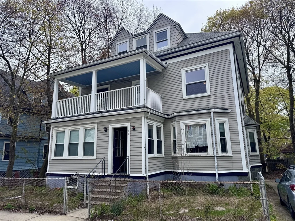 3 bed, 1 bath apartment for rent at 26 Alpha Unit 2, Dorchester — photo 9 of 11