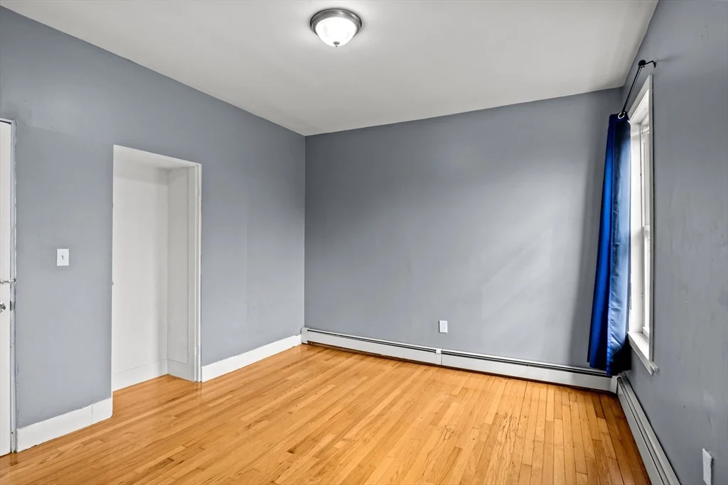 3 bed, 1 bath apartment for rent at 26 Alpine St Unit 2, Roxbury — photo 12 of 18