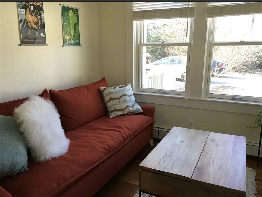 3 bed, 2 bath apartment for rent at 26 Arcadia Rd, Natick — photo 8 of 12