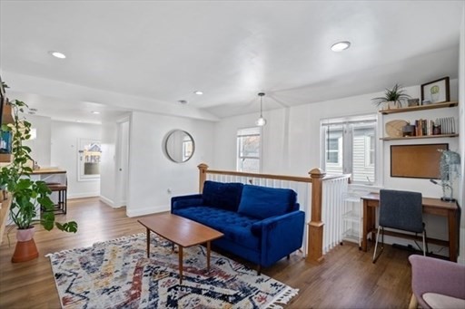 1 bed, 1 bath apartment for rent at 26 Argyle St Unit 3, Everett — photo 2 of 6