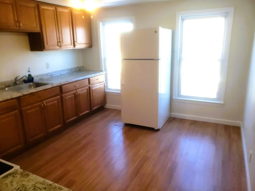 2 bed, 1 bath apartment for rent at 26 Arlington St Unit 2, Lowell — photo 19 of 29