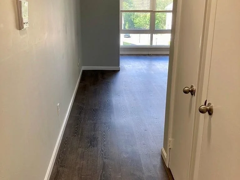Studio bed, 1 bath apartment for rent at 26 Beacon St Unit 64F, Burlington — photo 4 of 26