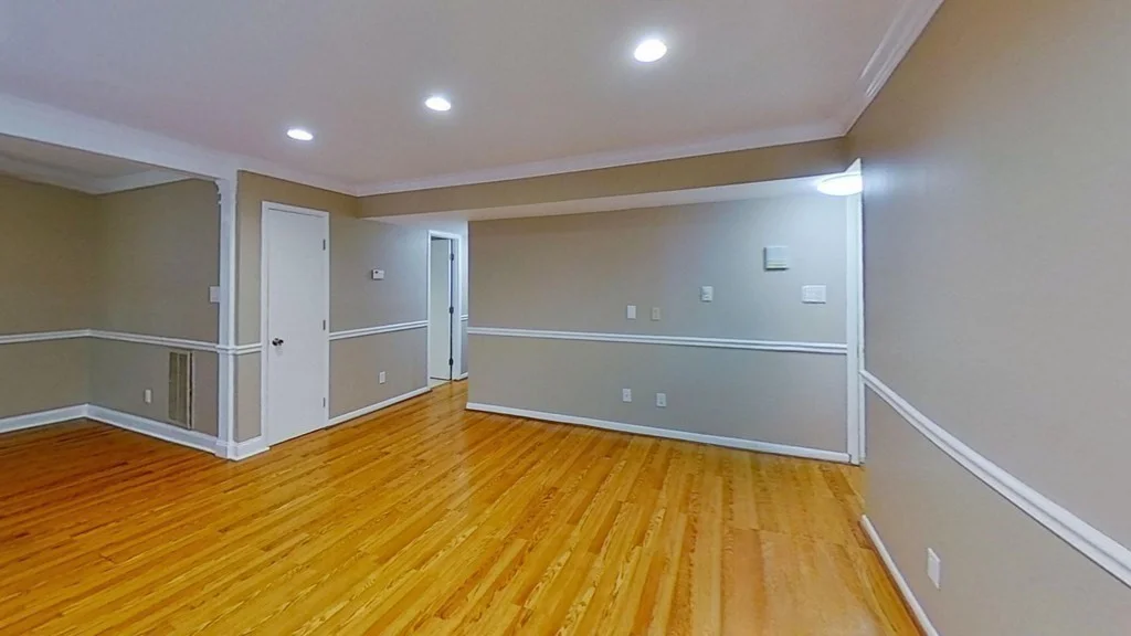 2 bed, 1 bath apartment for rent at 26 Beacon Unit 28B, Burlington — photo 3 of 10