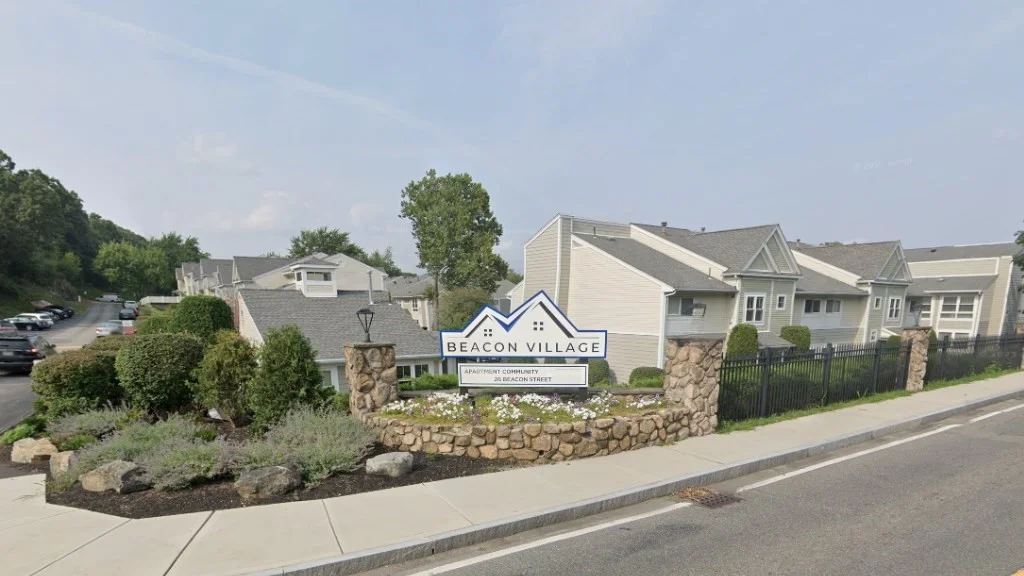2 bed, 1 bath apartment for rent at 26 Beacon Unit 28B, Burlington — photo 10 of 10